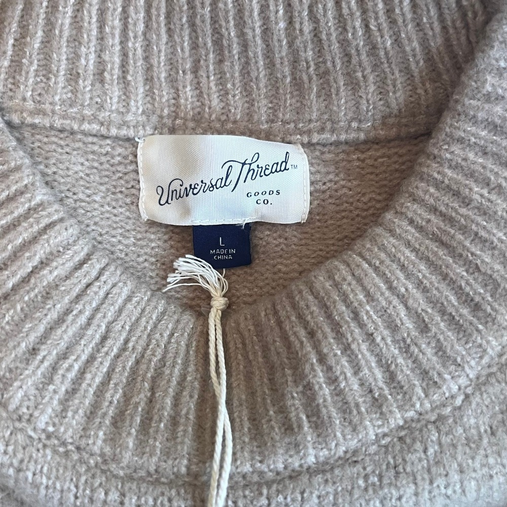 Universal Thread Les Alpes Mountain Graphic Sweater Tan Beige Large New - Picture 5 of 7
